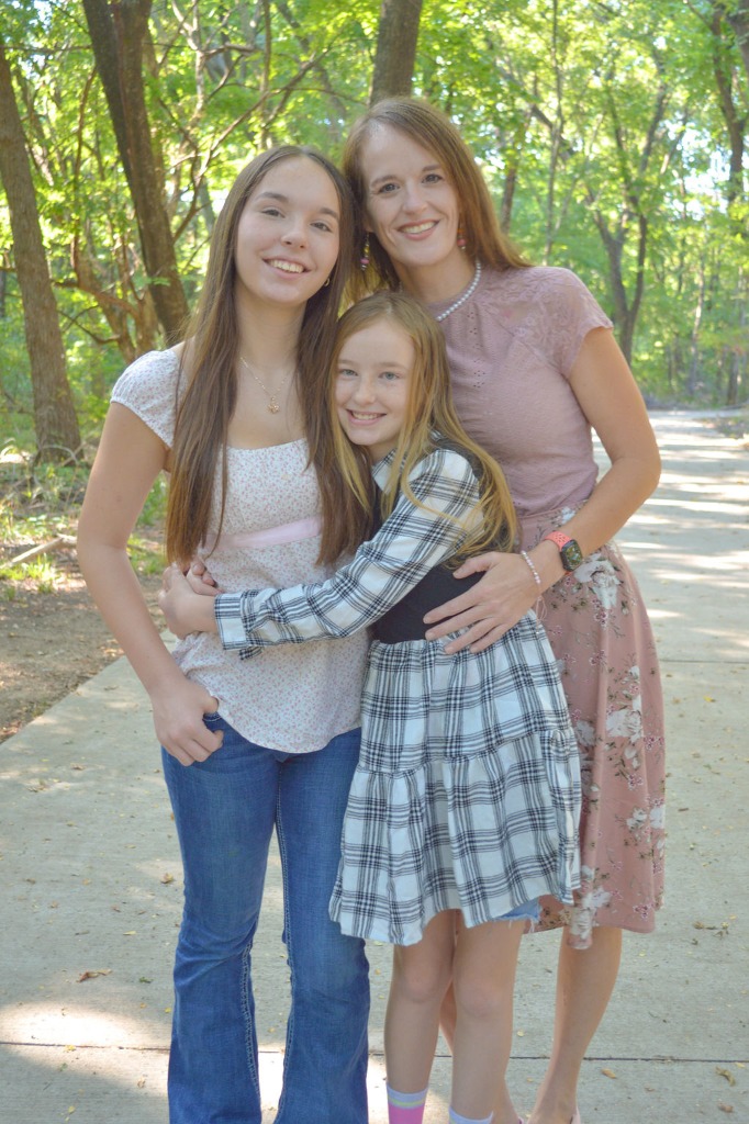 Charlotte Wilson and her daughters